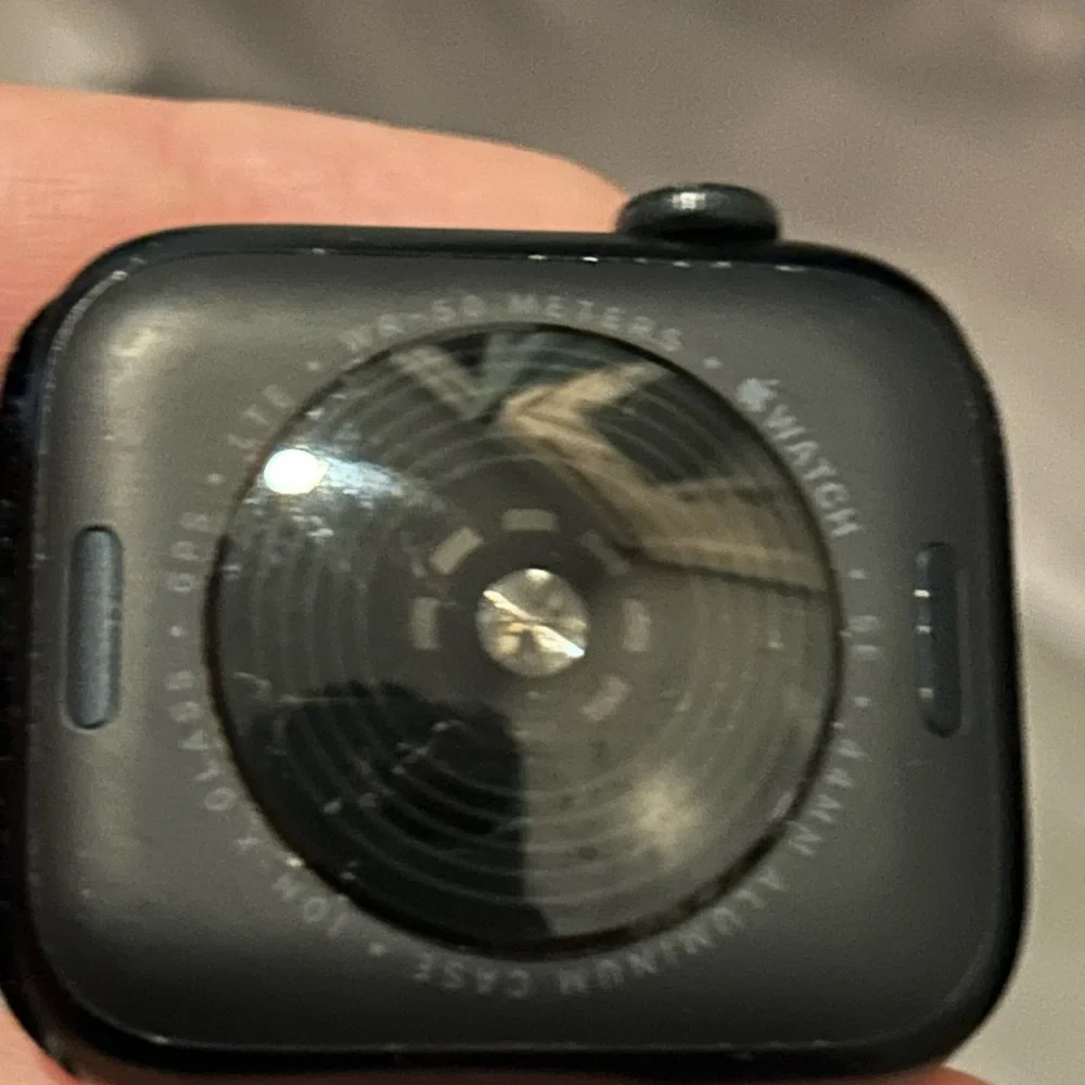 Apple Watch SE 44MM Black